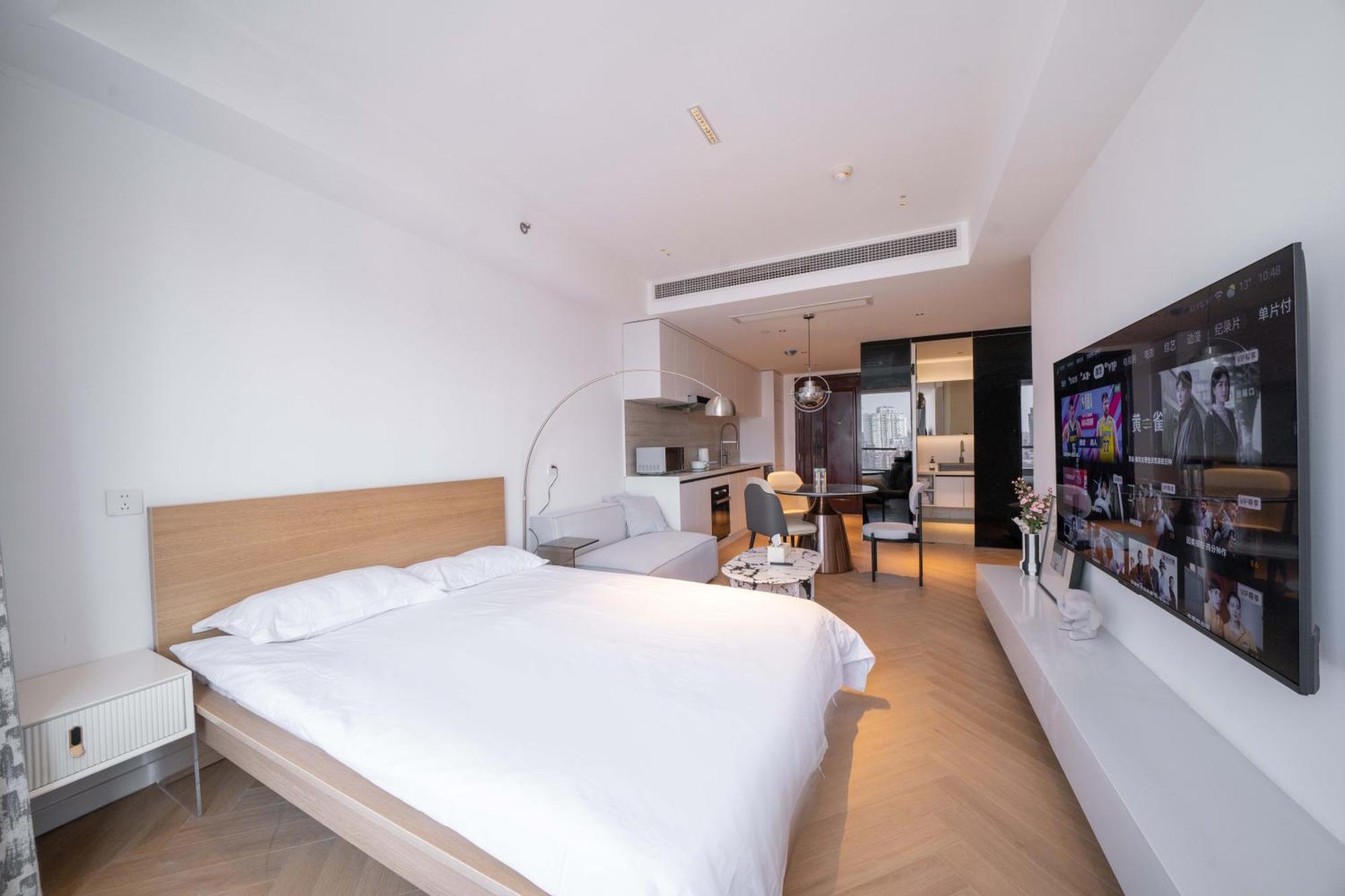 Zhome- Count Luxury 2 *
